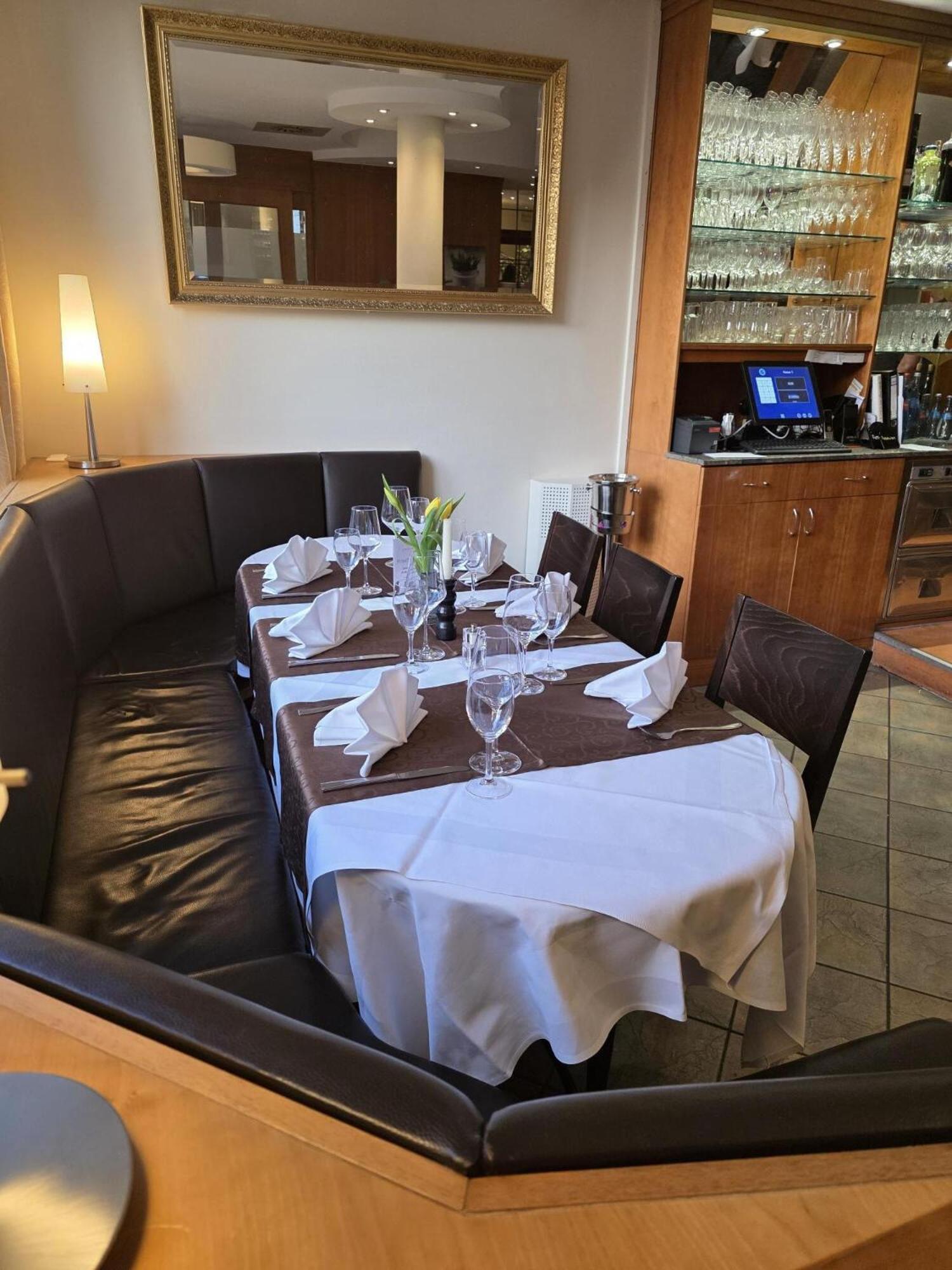 Hotel Restaurant Sonne-Post Murrhardt Bagian luar foto